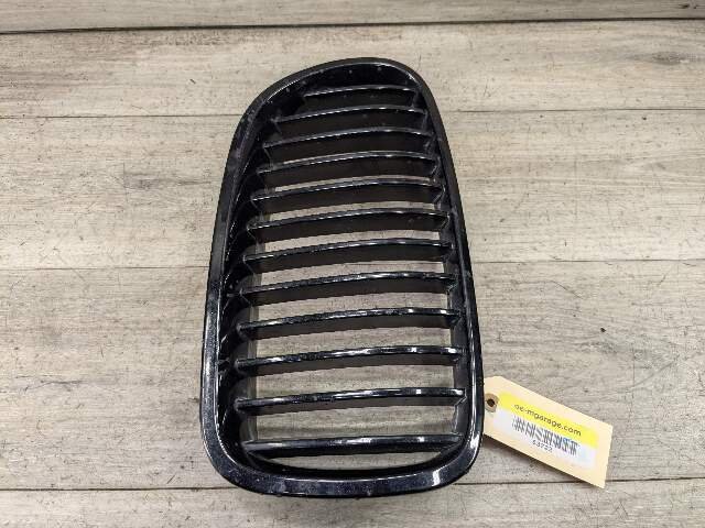 11-13 OEM BMW F10 528 535 550 Front Right Side Bumper Chrome Grille Insert*