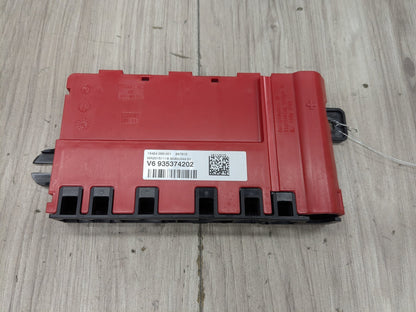 OEM BMW G11 G12 G14 G15 G16 G30 B+ Junction Terminal Power Relay Fuse Box