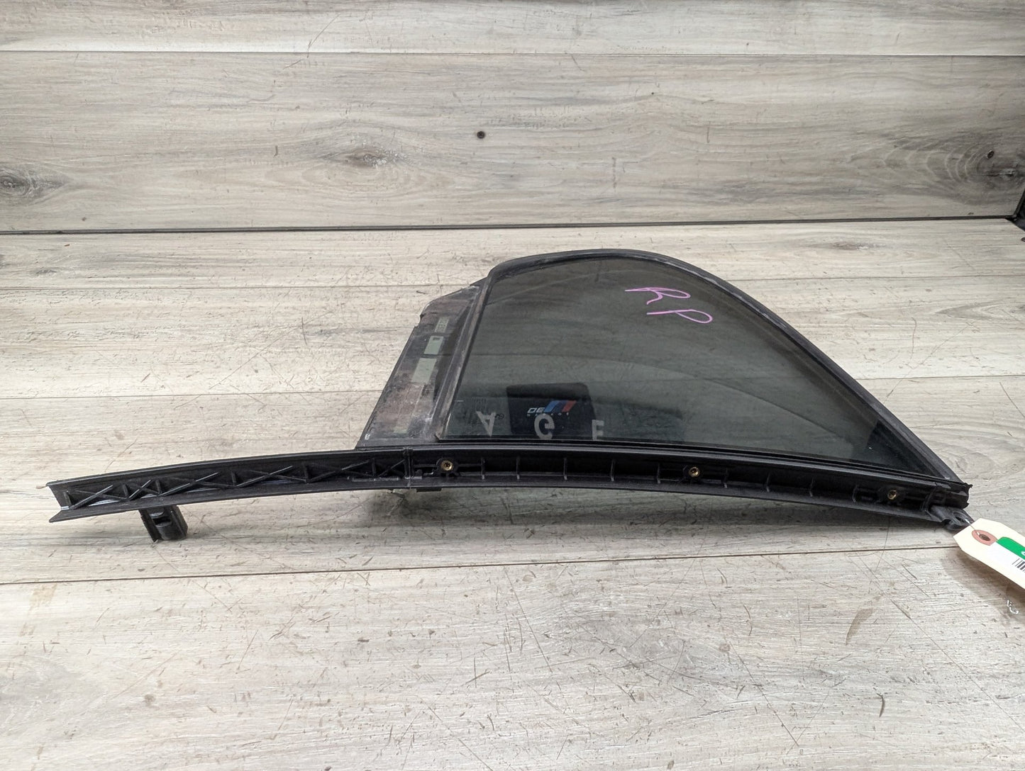 2017 BMW 740i G12 Rear Right Passenger Door Window Glass 7384218 16-22 OEM BMW G12 740 750 M760 B7 Rear Right Passenger Door Quarter Fixed Glass