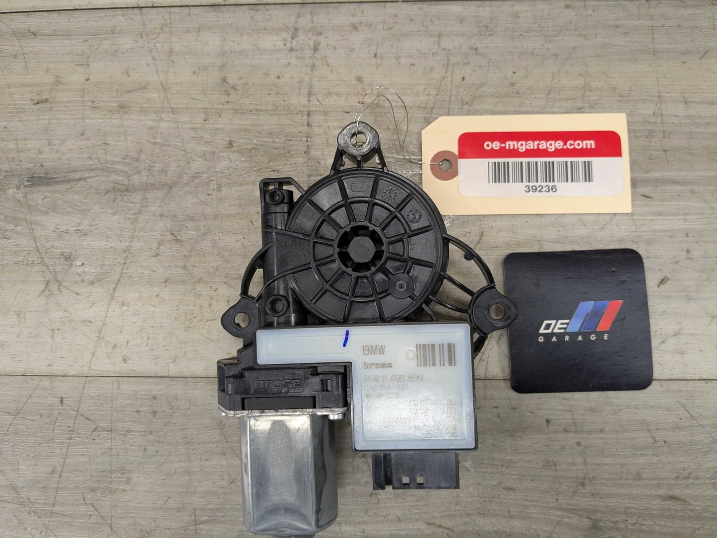 2021 BMW M340i G20 Front Left Driver Door Window Glass Regulator Motor 8498859 OEM BMW G20 G80 330 M340 M3 FRONT Left Driver Side Door Window Regulator Motor