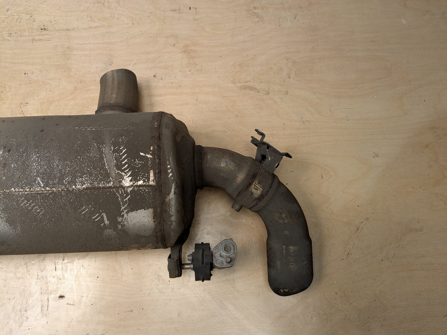 20-24 OEM BMW G20 G22 G23 G26 M340 M440 Engine B58 Dual Exhaust Pipe Muffler