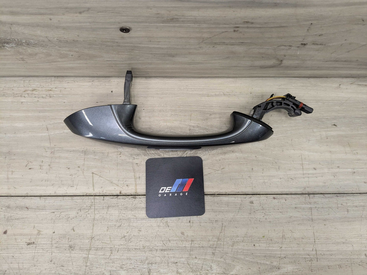 *20-24 OEM BMW F44 228 M235 REAR Left Driver Door Handle COMFORT ACCESS Gray B39