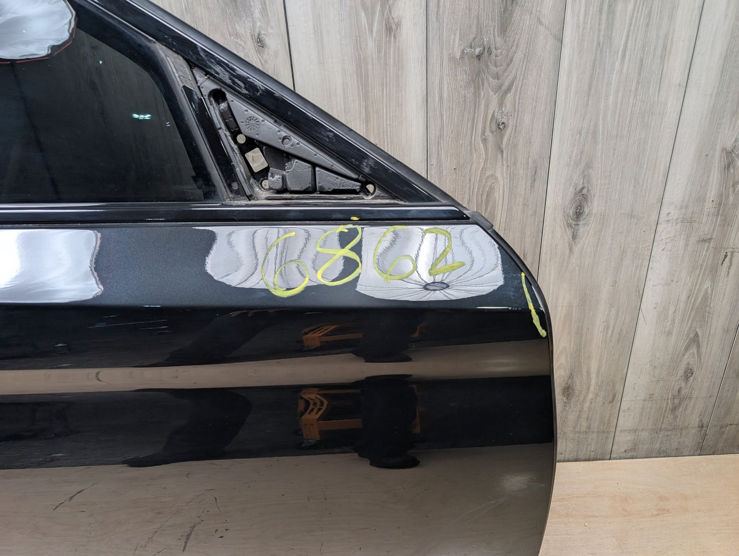 OEM BMW F90 G30 530 540 M550 M5 Front Right Passenger Door Shell Panel Black 475