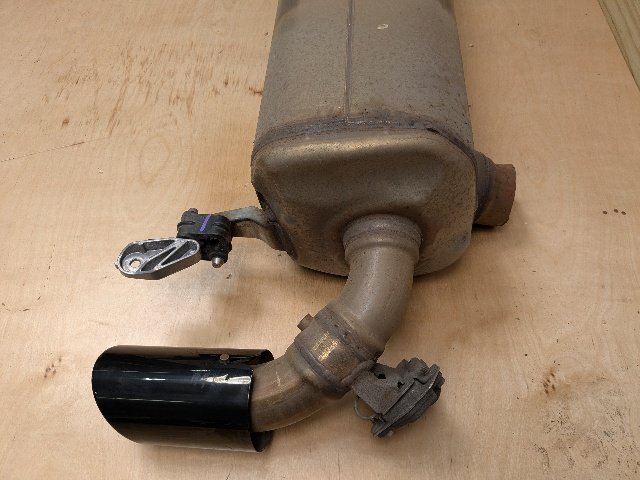 22-25 OEM BMW G42 230 Dual Exhaust Flap Pipe Muffler B48 Engine