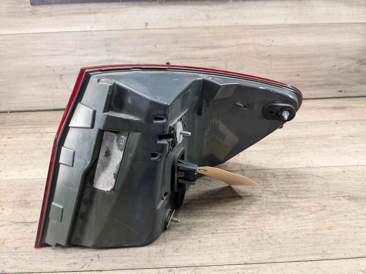 11-13 OEM BMW F10 528 535 550 M5 Rear Left Driver Side Outer Tail Light