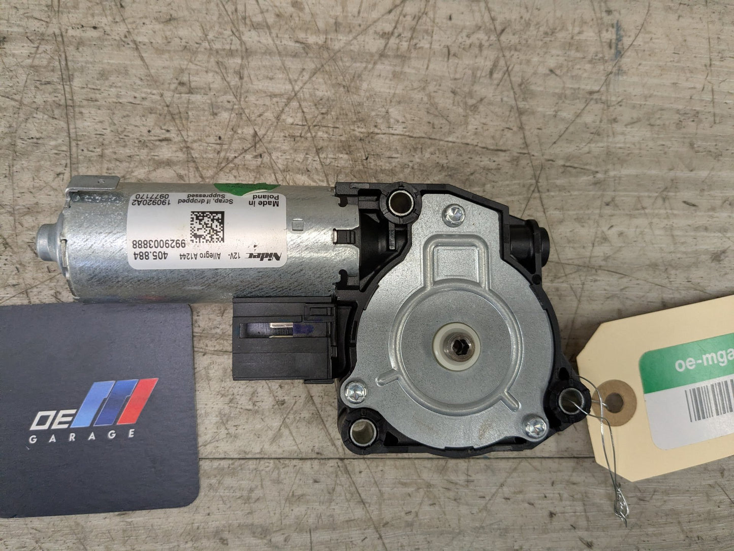 2020 BMW 330i G20 Sunroof Sun Roof Glass Motor 7424804 OEM BMW G20 G22 G26 G42 G80 G82 G87 M2 M3 M4 Sunroof Moonroof Motor Drive Unit