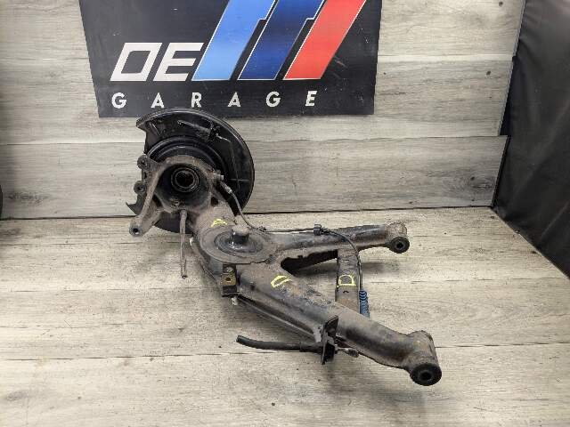 1996 - 2003 BMW Z3 E36 Rear Left Driver Spindle Knuckle w/ Bearing 1094761 M54B25O0