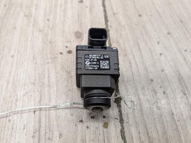 2020 BMW 740i G12 Surround View Camera 9495742