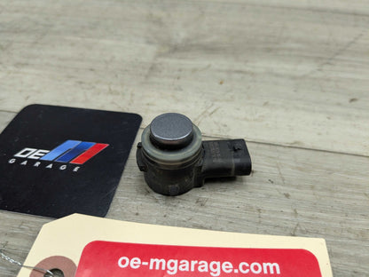 OEM BMW F15 F16 F48 F90 F97 G01 G12 G30 X1 X3 X5 Bumper Parking PDC Sensor Gray