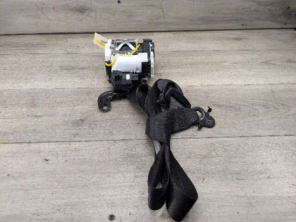 2017 - 2023 BMW M550i G30 Front Left Driver Seatbelt Seat Belt Retractor 7430115 N63B44O2