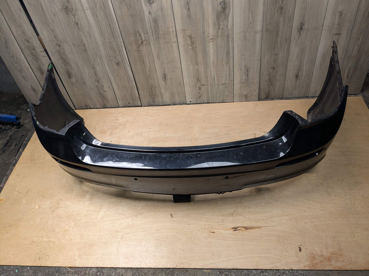 *09-15 OEM BMW F01 F02 740 750 Rear Bumper M SPORT Cover w/ PDC Holes Black 475 Black BLACK SAPPHIRE METALLIC (475)
