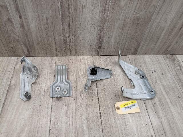 18-24 OEM BMW G01 G02 F97 X3 X4 Right Passenger Fender Wing Holder Bracket SET