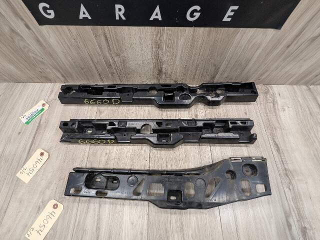 17-23 OEM BMW G30 F90 M5 Left Driver Side Skirt Rocker Panel Bracket SET