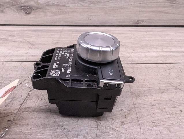 OEM Mercedes W204 W207 W212 Center Console Head Unit Controller Knob Switch