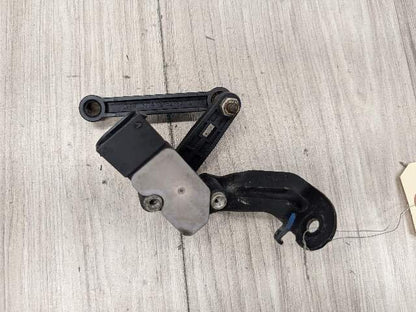 2015 BMW X5 F15 Suspension Height Level Sensor 6867646