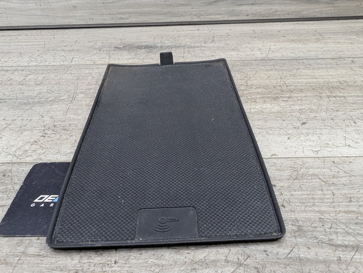17-25 OEM AUDI A4 A5 RS5 S4 S5 S7 Front Center Console Storage Rubber Insert