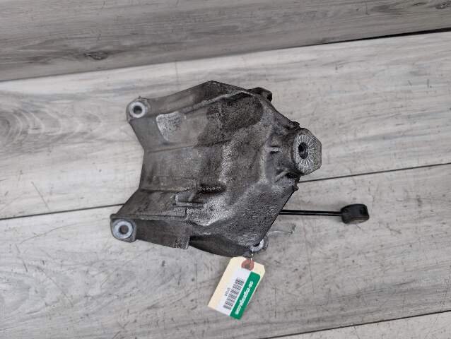 OEM AUDI A4 A5 A6 A7 Q5 Q7 Engine 2.0L EA888 Gen3 Left Motor Mount Bracket