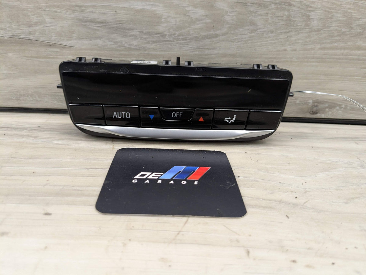 19-25 OEM BMW G20 G22 G23 G26 G42 AC Rear Heater Climate Control Switch Panel