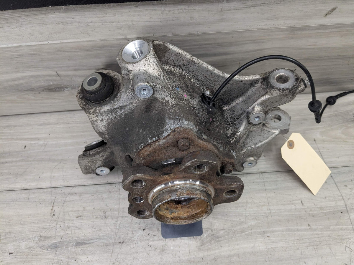 18-24 OEM BMW G01 X3 REAR Right Passenger Side Hub Spindle Knuckle Bearing