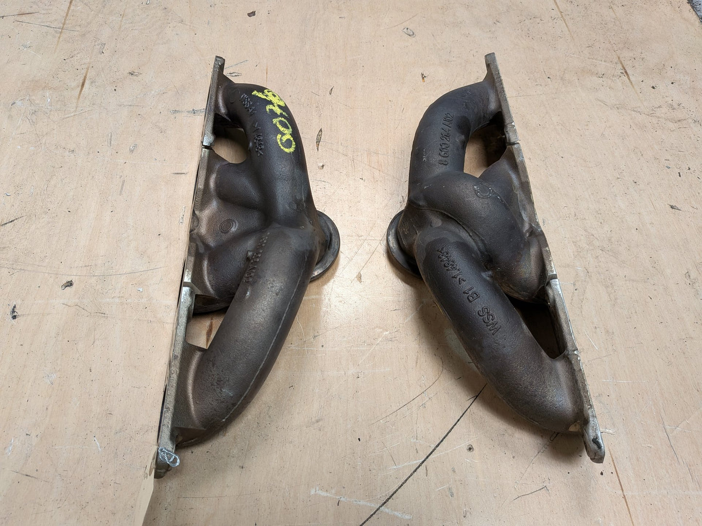 OEM BMW G11 G12 G30 Engine N63R V8 4.4L Twin Turbo Exhaust Manifold Headers SET