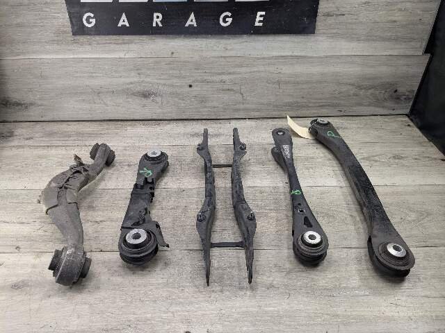 2017 - 2023 BMW M550i G30 Rear Right Passenger Control Arms SET 6861114 N63B44O2