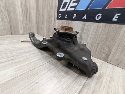 OEM BMW G30 530 540 M550 AWD Front Right Passenger Hub Spindle Knuckle Bearing