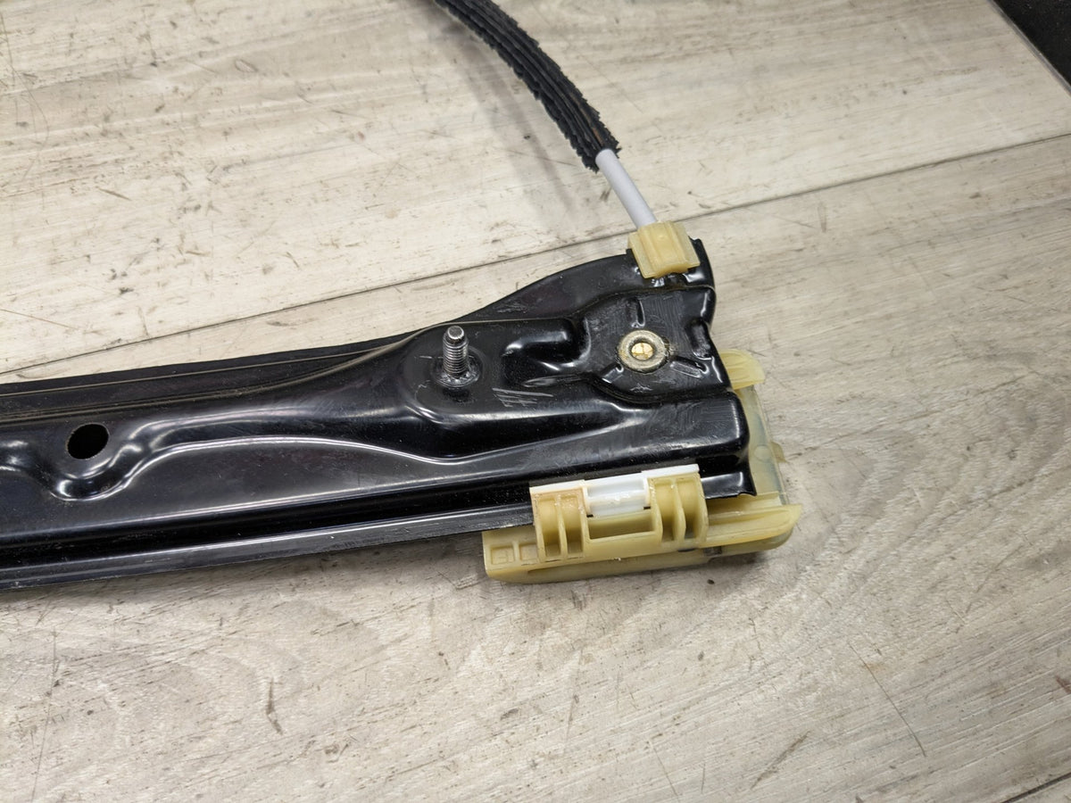 11-18 OEM BMW F25 F26 X3 X4 Front Right Passenger Door Window Regulator Motor