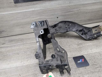16-19 OEM BMW G12 740 750 M760 Front Right Passenger Headlight Support Bracket