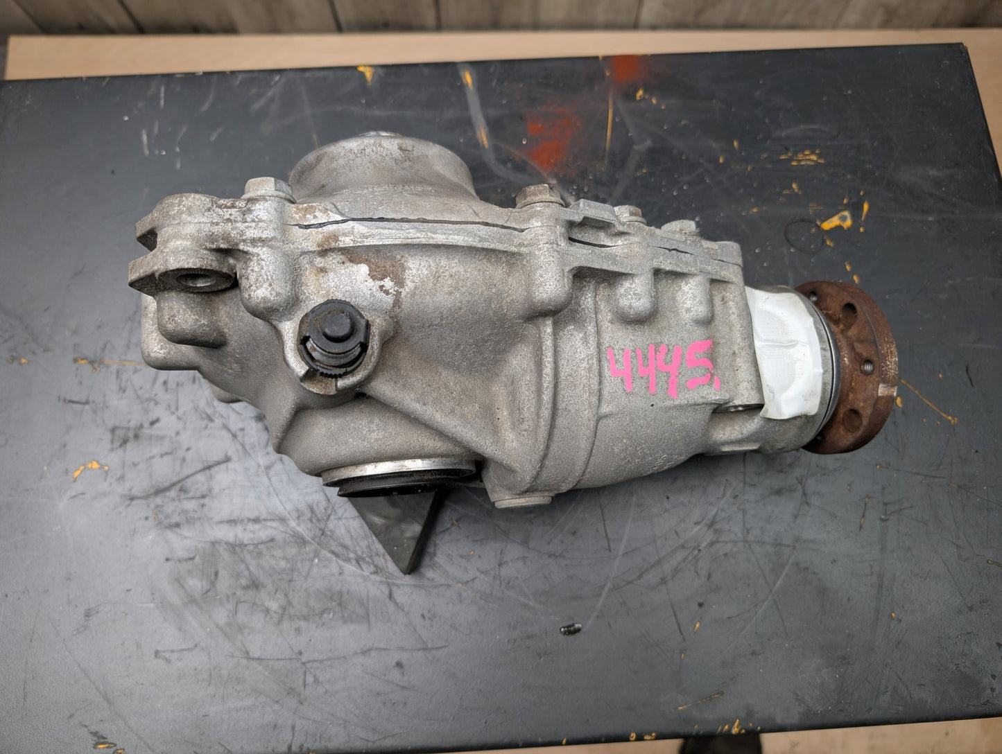2016 BMW 340i F30 Front Axle Carrier Differential 7591995 OEM BMW F22 F30 F32 F36 xDrive AWD Front Differential Axle Gearbox Carrier AT