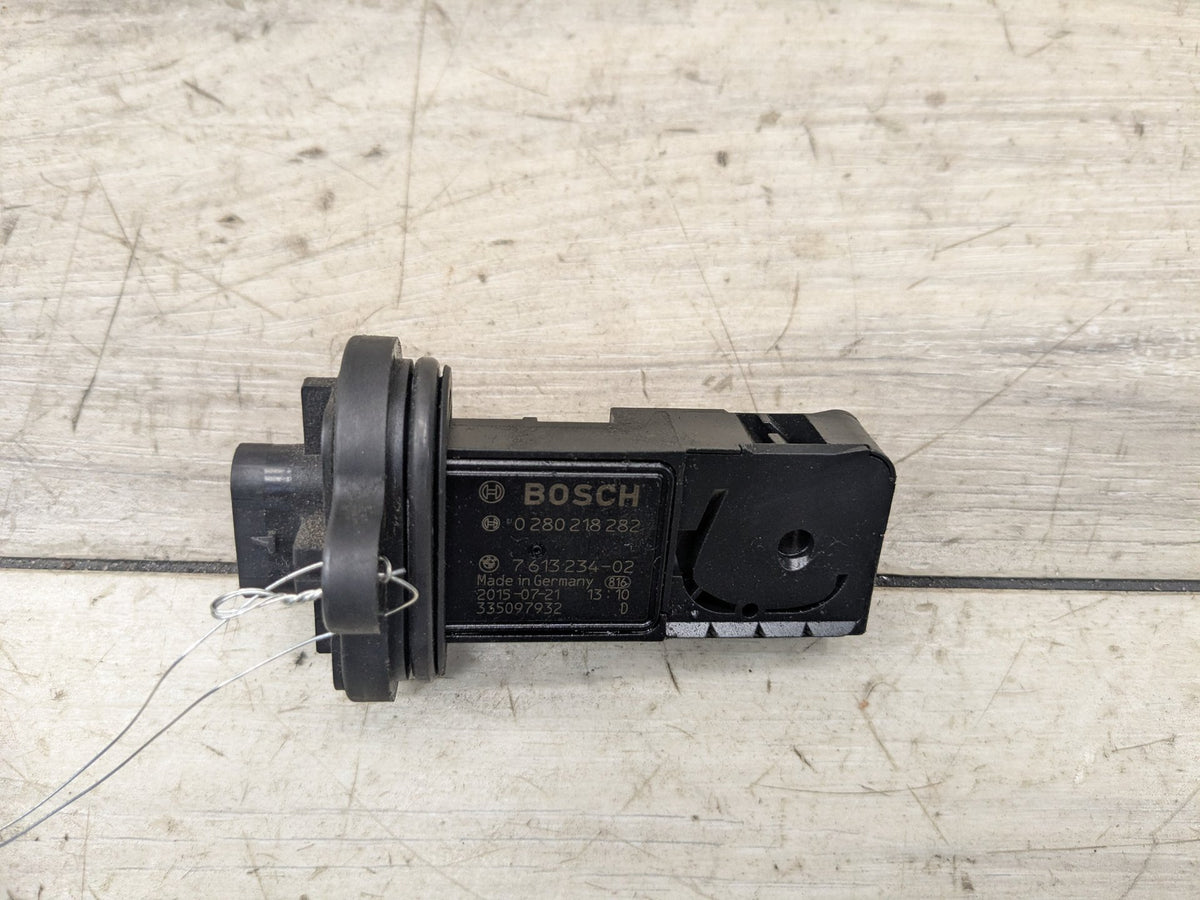 OEM BMW F10 F13 F15 F85 F86 X5 M6 Engine N63 S63 MAF Mass Air Flow Sensor Meter