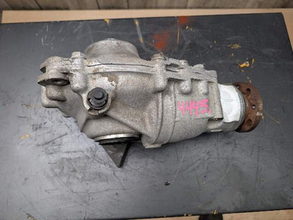 OEM BMW F22 F30 F32 F36 xDrive AWD Front Differential Axle Gearbox Carrier AT