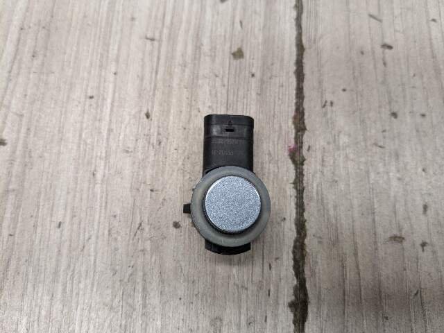 15-20 OEM BMW F16 F90 F97 G01 G30 I12 i8 M5 X3 Bumper Parking PDC Sensor