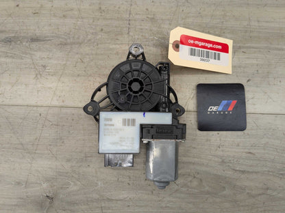 2021 BMW M340i G20 Rear Left Driver Door Window Glass Regulator Motor 8498863 OEM BMW G20 G80 330 M340 M3 REAR Left Driver Side Door Window Regulator Motor