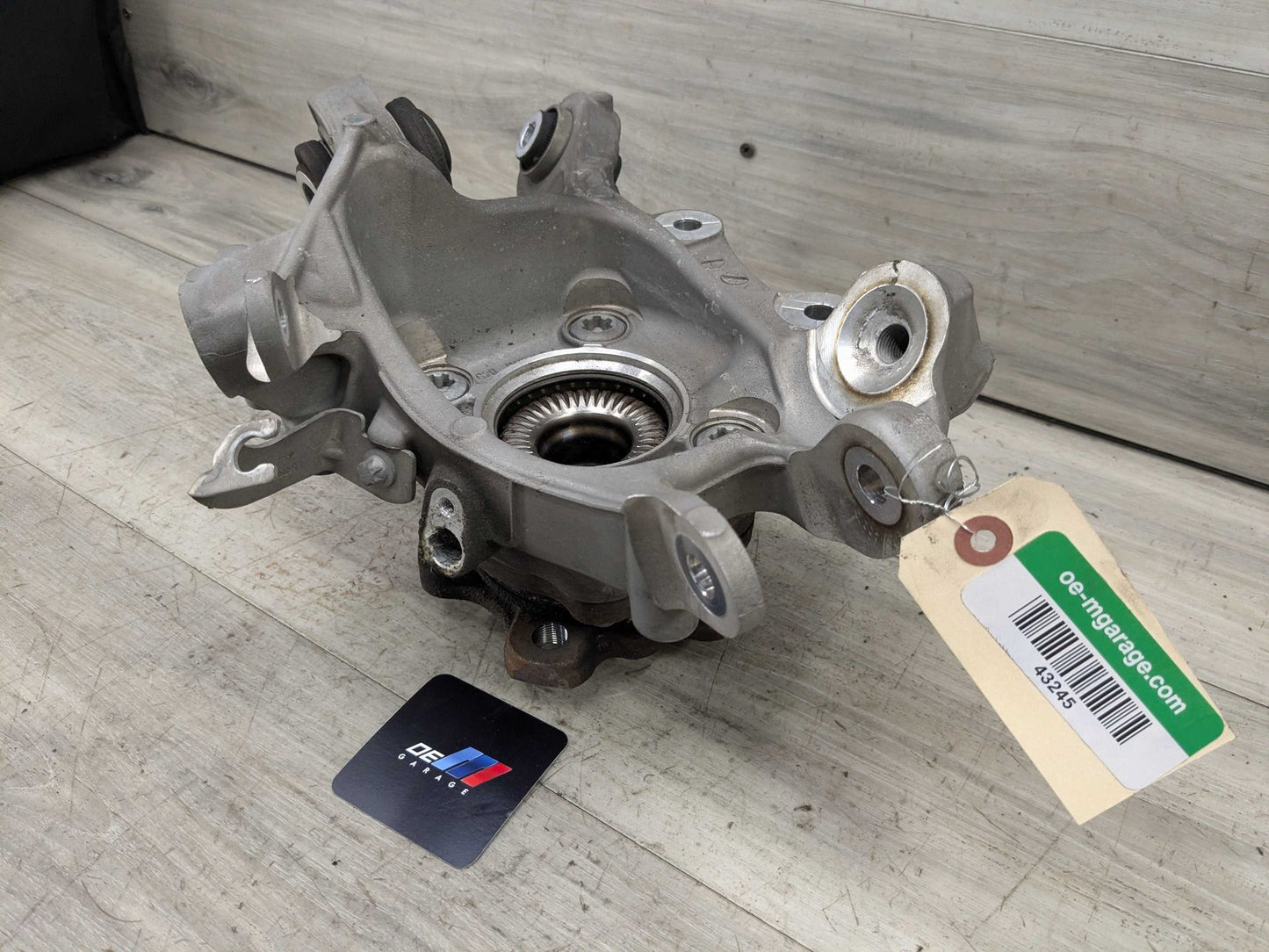 OEM BMW G20 330 M340 REAR Right Passenger Knuckle Wheel Hub Spindle Bearing