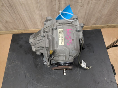 2018 BMW M550i N63B44O2 Transmission Transfer Case 119694k 8487143