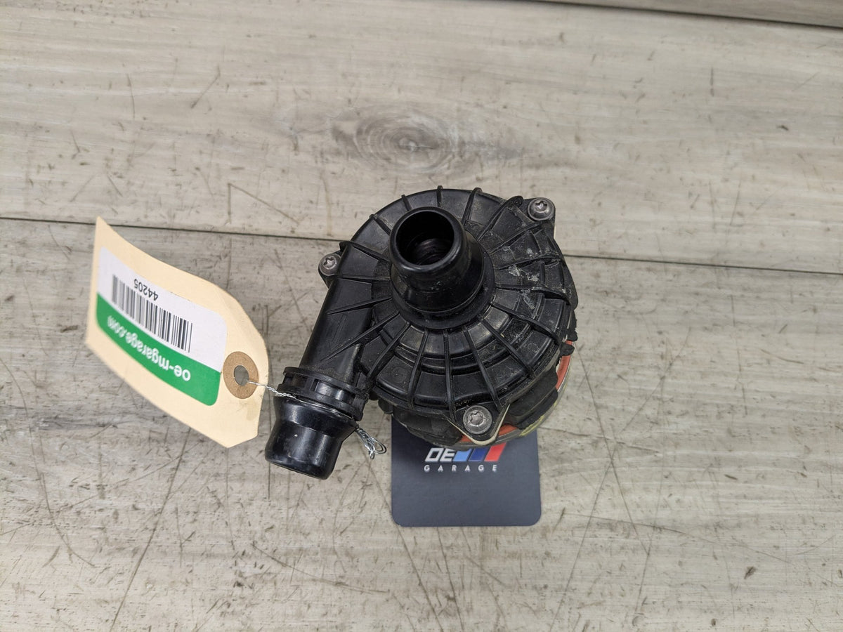 OEM BMW G01 G05 G20 G22 G23 G26 G30 Engine B58 Auxiliary Coolant Water Pump
