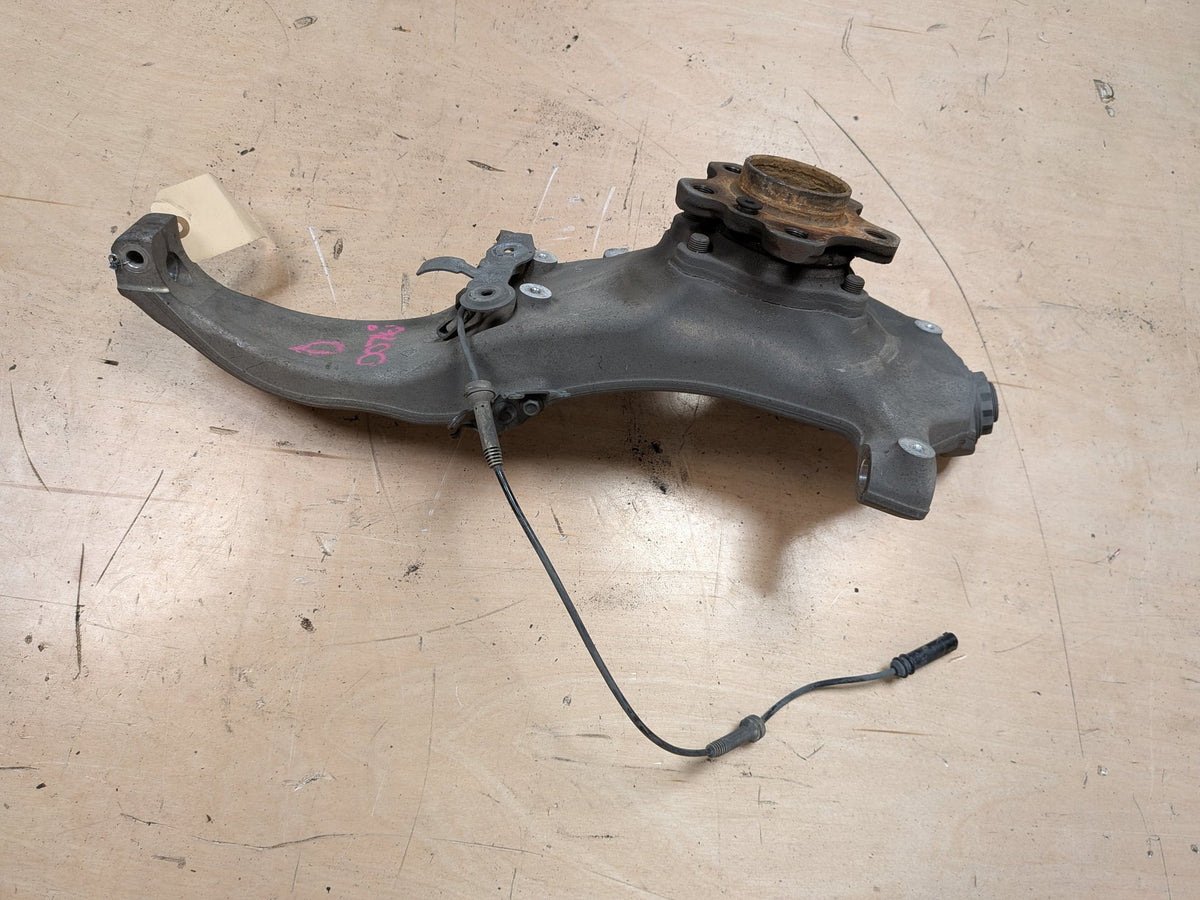 16-19 OEM BMW G11 G12 740 750 AWD Front Left Driver Spindle Hub Carrier Knuckle