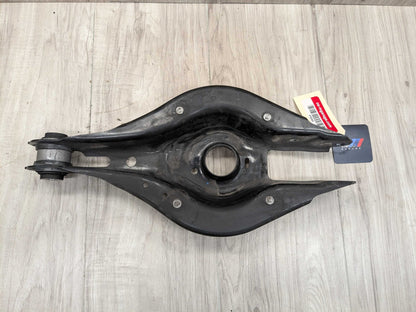 2023 BMW M240i G42 Rear Right Passenger Control Arms SET 6886448 OEM BMW G20 G22 G23 G26 G29 G42 Rear Right Passenger Upper Lower Control Arm SET