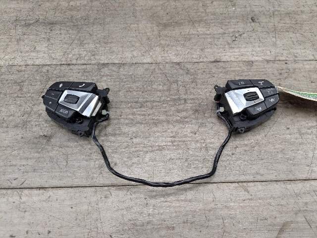 2018 BMW X3 G01 Steering Wheel Switch Buttons 9363436