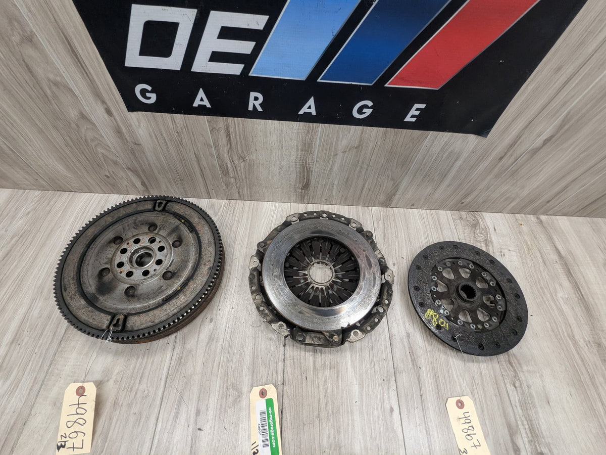OEM BMW E46 E60 E85 Z4 MANUAL Engine M54 Flywheel Clutch Complete D=228MM