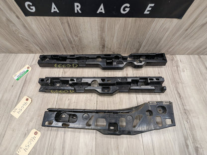 17-23 OEM BMW G30 F90 M5 Left Driver Side Skirt Rocker Panel Bracket SET
