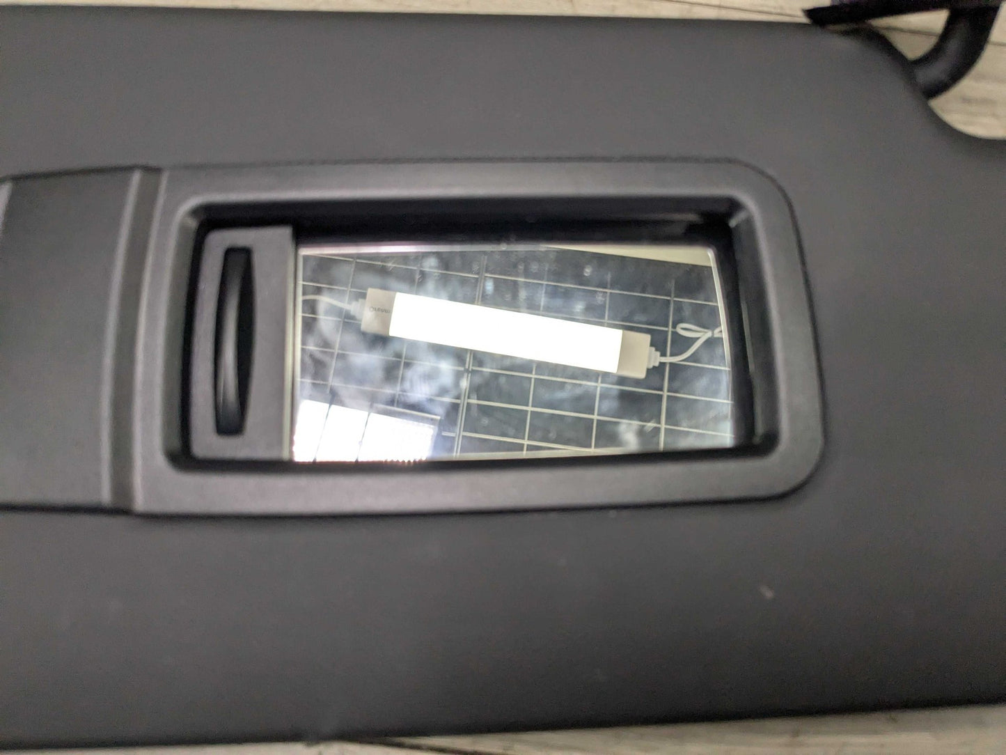 2021 BMW 330i G20 Front Right Passenger Sun Visor 8092728 19-24 OEM BMW G20 G80 330 M340 M3 Right Passenger Side Interior Sun Visor Black
