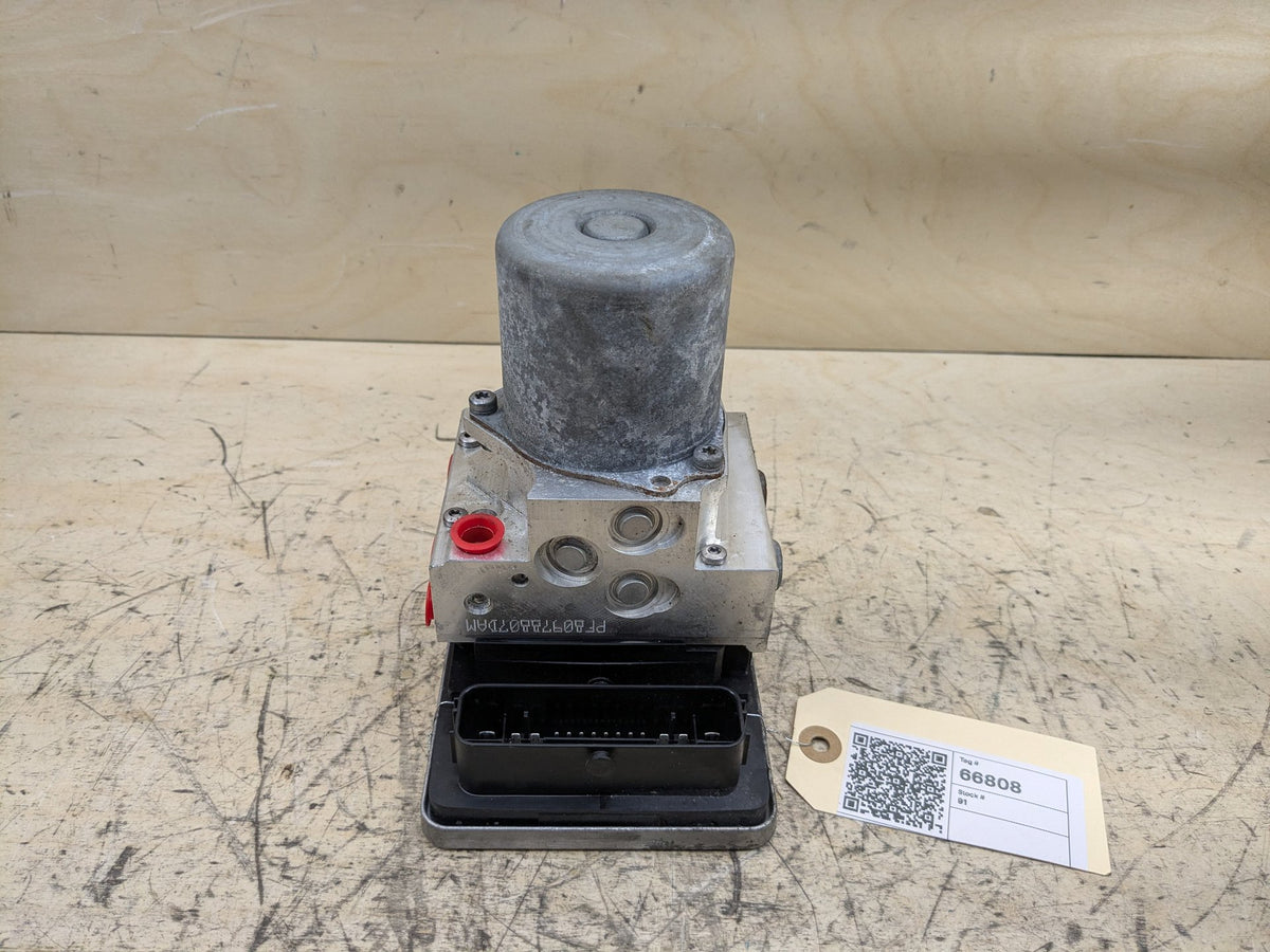 2016-2019 BMW 740Li G12 ABS Pump Module 6893764 OEM