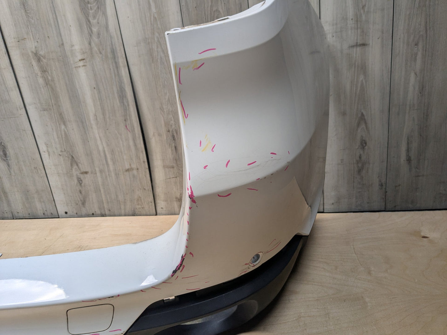 14-18 OEM BMW F15 X5 Rear Bumper Cover PDC Holes w/ Diffuser N55 N57 White 300 ALPINWEISS III (300)