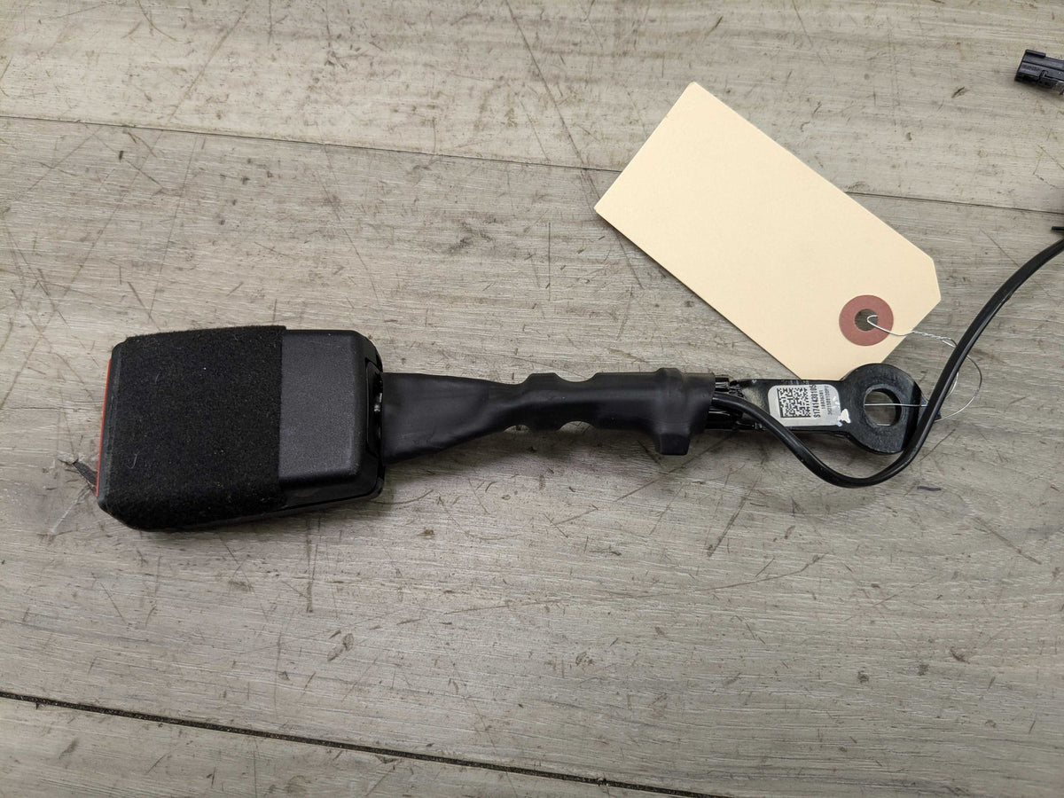 OEM BMW F93 F97 G01 G02 G16 G20 G80 M3 330 M340 Front Left Right Seatbelt Buckle