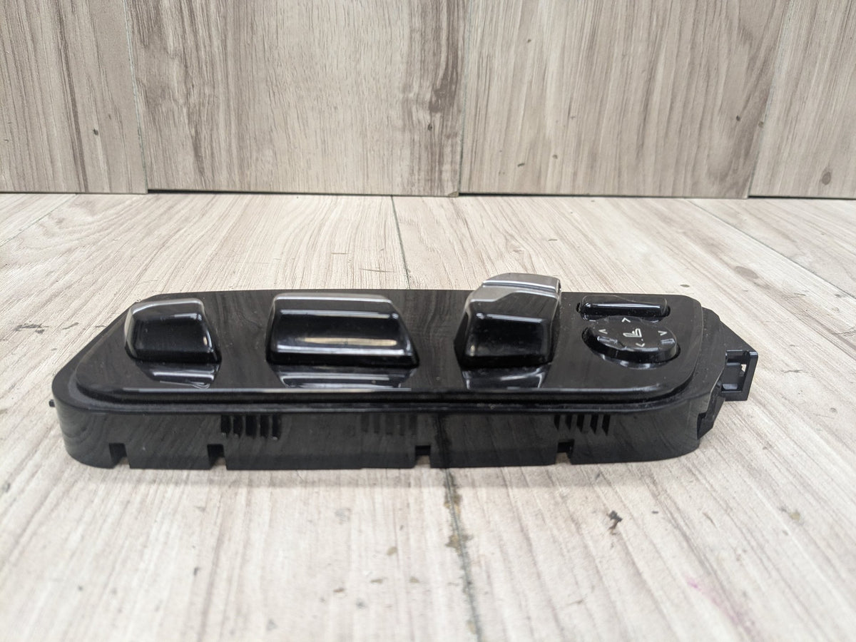 OEM BMW F90 G11 G12 G30 G32 M5 Front Left Driver Seat Adjustment Control Switch