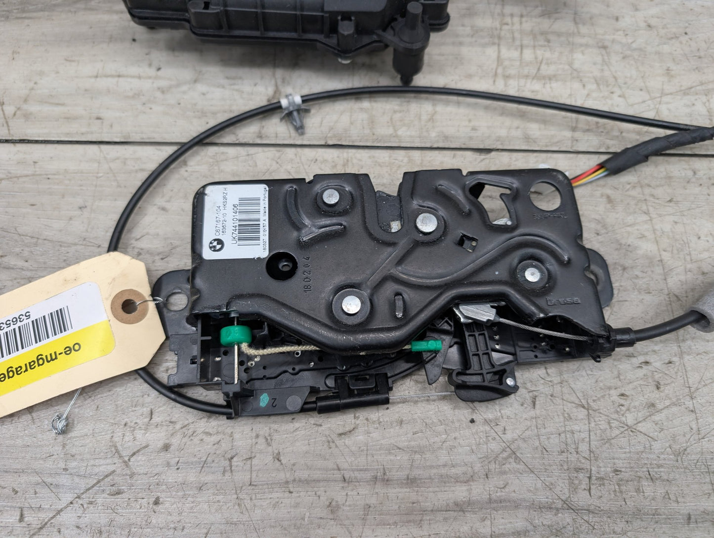 2017-2023 BMW M550i G30 Liftagte Trunk Lid Liftgate Lock Latch Actutaor 7383561 OEM BMW F90 F97 G01 G12 G22 G30 X3 M5 Trunk Lid Actuator Latch Lock System SET