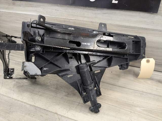09-15 OEM BMW F01 F02 750 Front Right Headlight Support Mount Mounting Bracket