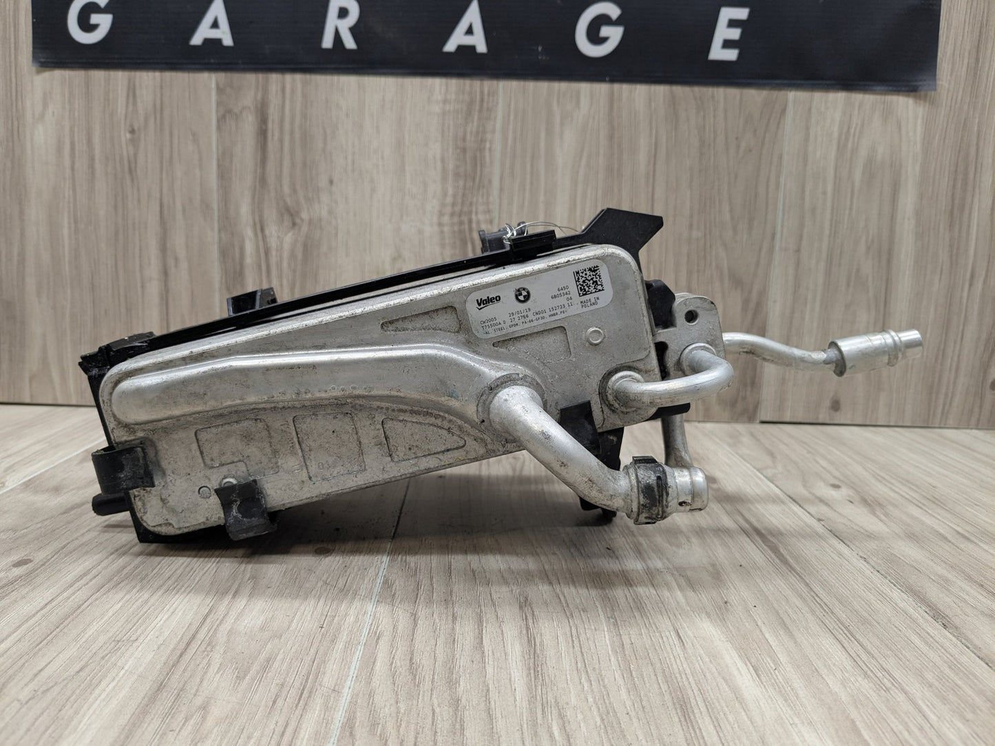 2019 BMW 330i G20 Condenser w/ Dryer 6805342 OEM BMW G20 G22 G23 G26 G29 G42 AC Condenser Air Conditioning Radiator Drier