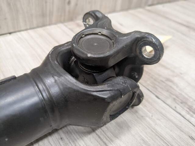 16-24 OEM BMW G01 G12 G14 G15 G16 G30 F90 M5 Drive Shaft Driveshaft Front Output
